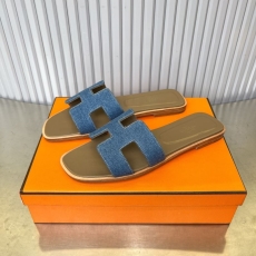 Hermes Slippers